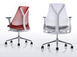 Have A Seat 10 Sleek Sustainable Desk Chairs Sayl Chair Best Computer Chairs Office Chair