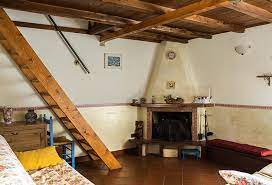 Affitto annualmente, rinnovabile, appartamento in villa sito ai colli di san fermo in comune di grone 1100 di altitudine ideale per vacanza montagna (non è possibile portare la residenza). Case In Affitto In Montagna Quali Sono Le Caratteristiche Piu Richieste News Gabetti