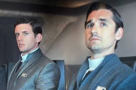 Is Qimir a younger Palpatine?