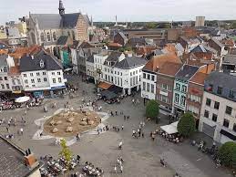 Distance from aalst to antwerpen 41. Zicht Op De Grote Markt Picture Of Belfry Aalst Tripadvisor