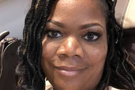 Fundraiser by AUBREY LOVETT : Flowers for Aykellia (Toi)