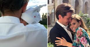 The photo went viral on the internet very quickly, and people started to develop an interest in those yacht photos. Princess Eugenie S Husband Spotted With Women On Yacht