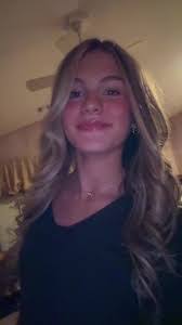 Nicole Classen's Instagram, Twitter & Facebook