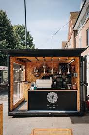 Verlorenes Schaf Kaffee Vereinigtes Konigreich Cafe Shop Design Small Coffee Shop Container Coffee Shop