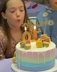 Lauri Peterson (@lauri_peterson) • Instagram photos and videos