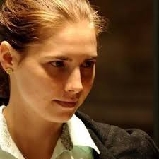 Amanda knox, the cleared former murder suspect once dubbed foxy knoxy, has tearfully revealed that she suffered a devastating and painful miscarriage during her first pregnancy with husband. Amanda Knox Retrial To Begin September 30