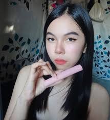 Best mascara for straight lashes that don't curl?