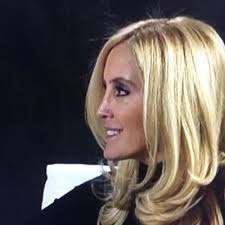 Monica Blake (@mogold2727)