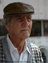 Marco Lucio Muñoz: Ofrecemos paz en la universidad (Mayo 21 2002 El Norte) 