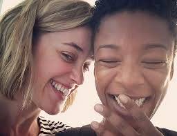 Scoop: 'Orange Is the New Black' actress, writer are engaged