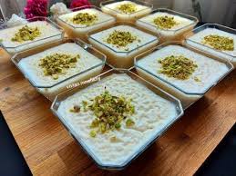 أطيب وانجح وصفة رز بالحليب وبدون اضافة نشا منعش وبارد وبطريقة ناجحه جدا Youtube Arabic Dessert Cooking Food