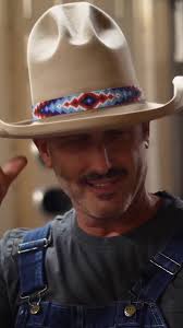 How to Greet Women as a Rodeo Clown 🤠