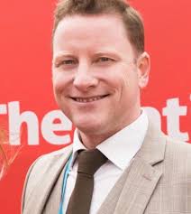 Sean Ruane's Instagram, Twitter & Facebook