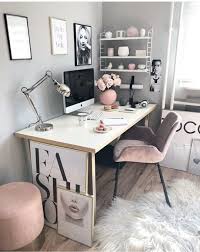 Pin By Fancynchic Fashion Lifesty On Decoracao Para Quartos Home Office Decor Feminine Home Offices Home Office Design