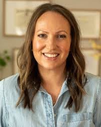 Sarah Cotterman's Instagram, Twitter & Facebook