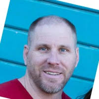 60+ "Phares" profiles