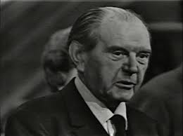 Vu d'ici, lu ailleurs: Le père de Mademoiselle