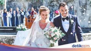 Check spelling or type a new query. Safe Miguel Oliveira Will Officially Marry His Step Sister