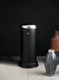 Browse our large selection of contemporary & modern selection of bathroom bins. Official Vipp Online Shop Vipp Com