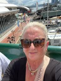 Women with different body weights undergo MRI scans