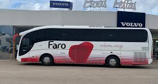 A viagem de portugal para frança está: Camara De Faro Tem Novo Autocarro Para Transporte De Criancas E Adultos