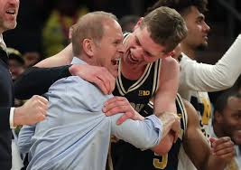 Kaum eine fortbildung oder ein vortrag, nach dem wir nicht um eine rückmeldung gebeten werden. How Michigan Basketball Rallied To Save Franz Wagner S Recruitment