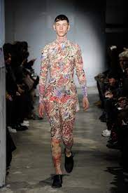 A subreddit to post pictures of women (real ones or drawn / animated) with tattoos just below the navel. Jk5 The Tattoo Artist Who Seduced Rei Kawakubo I D