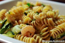 Pasta Zucchine E Gamberetti Ricetta Ricette Ricette Light Cibo Etnico