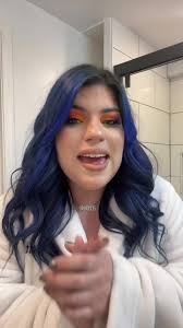 How Did Isha Get Blue Hair