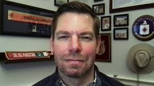 Lee Warnock's Instagram, Twitter & Facebook