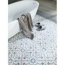 Que vous alliez dans la fantaisie ou non, ils s'y prêteront volontiers et seule votre imagination en est la limite. Carrelage A Effet Carreaux De Ciment Barcelona Porcelanosa