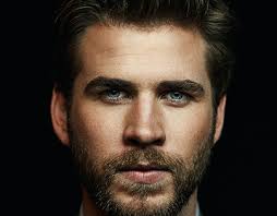 Liam Hemsworth 프로젝트 :: Photos, videos, logos, illustrations and branding ::  Behance