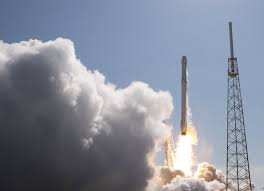 The roar of nine merlin engines, precision blasts of gas thrusters and the surprisingly elegant sight of fire and fumes through grid fins. Spacex Odds Of Successful Falcon 9 Rocket Landing On Barge Are Uncertain