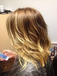 Ombre Blonde Long Bob Haircut With Slight Angle And Long Layers Short Ombre Hair Hair Styles Long Bob Haircuts