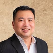 Casey Chang's Instagram, Twitter & Facebook