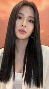 Do you know Lee Sun-bin is dating 'Running Man' fame Lee Kwang-soo? Facts  about 'The Potato Lab' star