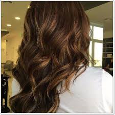 Vibrant ombre for medium hair choosing a great brownish red shade can help you. 108 Caramel Highlights That Ll Blow Your Mind 2020