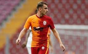 Futbolcuların galatasaray'da oynamak istemeleri ise süreci hızlandıracak gibi görülüyor. Galatasaray Da Kerem Akturkoglu Na Yeni Sans