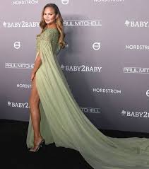 She's graced magazine covers like sports illustrated, gq, cosmopolitan and. Chrissy Teigen Net Worth 2021 Personal Life Husband Children Age