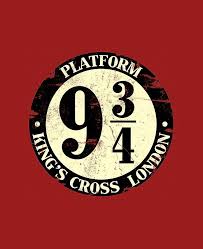 Harry Potter Platform 9 3 4 By Charlotte82 Cartaz Harry Potter Quadrinhos Harry Potter Quadros De Series