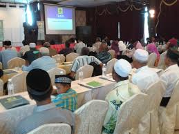 Pusat kajian institusi raja malaysia. Menghadiri Ceramah Olih Institut Kajian Strategik Islam Malaysia Pvap Persatuan Veteran Artileri Wilayah Utara