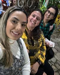 Beth Torres (@_bethtorres) • Instagram photos and videos