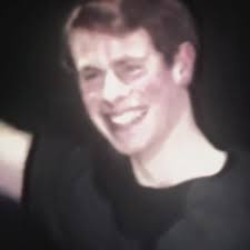 Eduard Tanzt Auf Bett