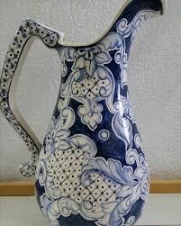 Azul Da Cor Do Mar By Pinterest Blue Pottery Hand Painted Ceramics Pottery Painting