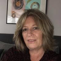 600+ "Sandy Wallace" profiles