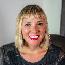 Jessica Qualls's Instagram, Twitter & Facebook