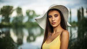 Ocean blue eyes by thefirebomb on deviantart. Wallpaper Brown Hair Girl Blue Eyes Hat 1920x1200 Hd Picture Image