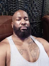 🎧Listen here: 👇 https://beacons.ai/sydneyrenaem