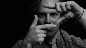 Explore Photography: Insightful Articles & Views