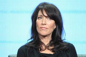 Jun 21, 2021 · the shakespearian chaos of sons of anarchy played out over seven seasons and left a very long trail of bodies in its wake. Katey Sagal As Gemma Sons Of Anarchy 5 Fast Facts To Know Heavy Com